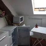 Petit Studio Independant A Paris