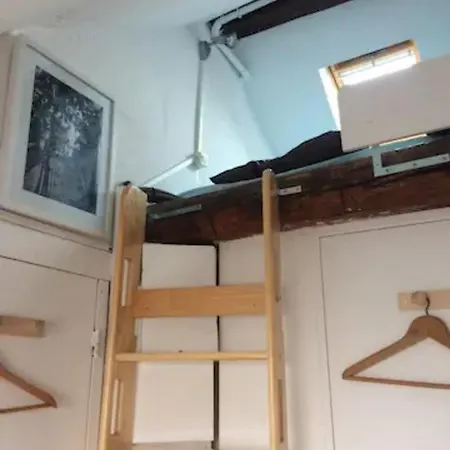 Homestay Petit Studio Independant A Paris Paris